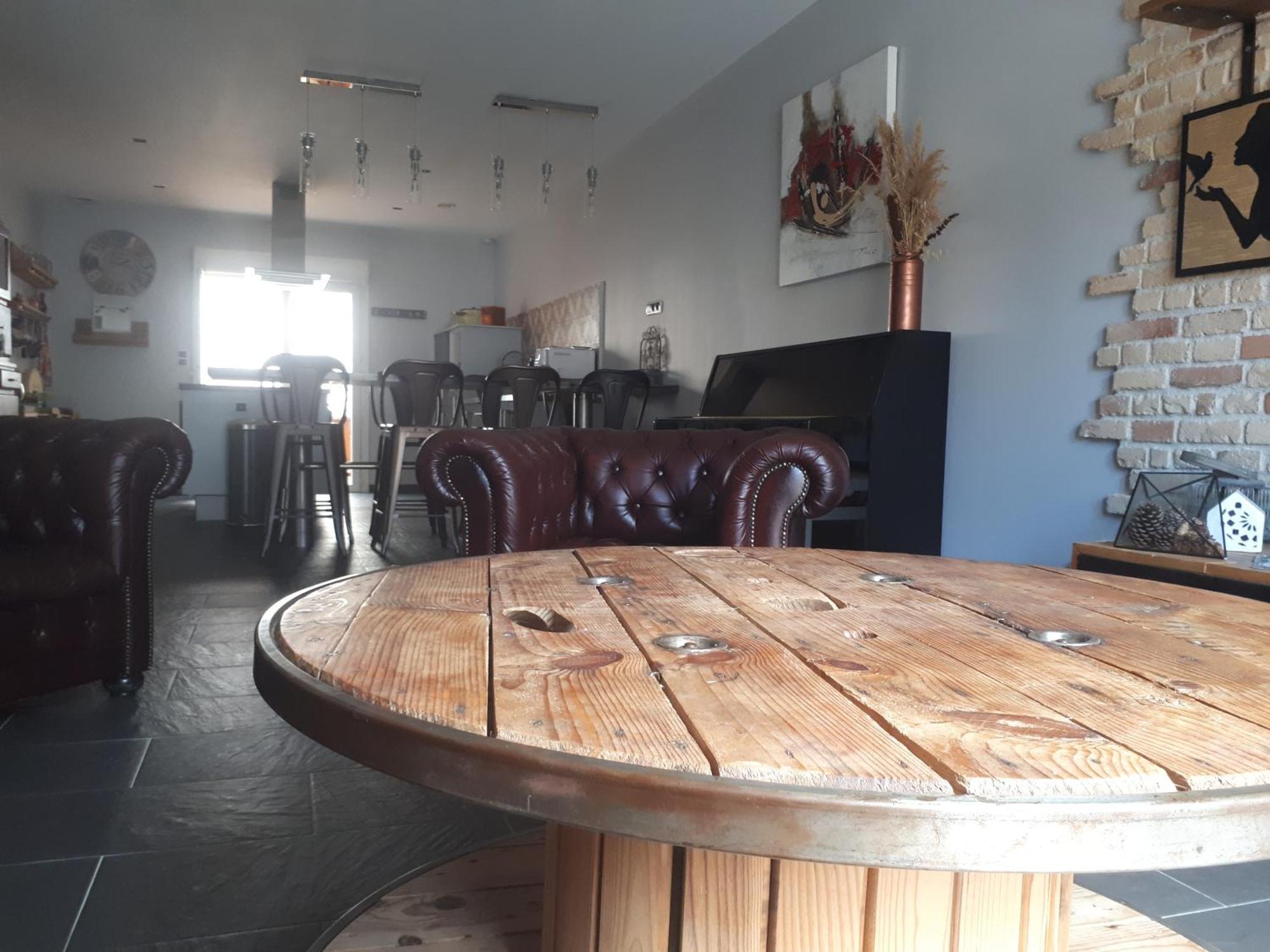 Maison De Village Avec Sa Charmante Petite Cour Interieure เฟลอรี ภายนอก รูปภาพ
